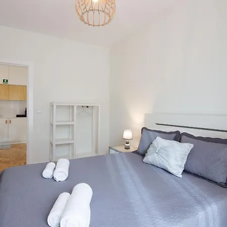 Appartamento Lovelystay Bonfim Charming *